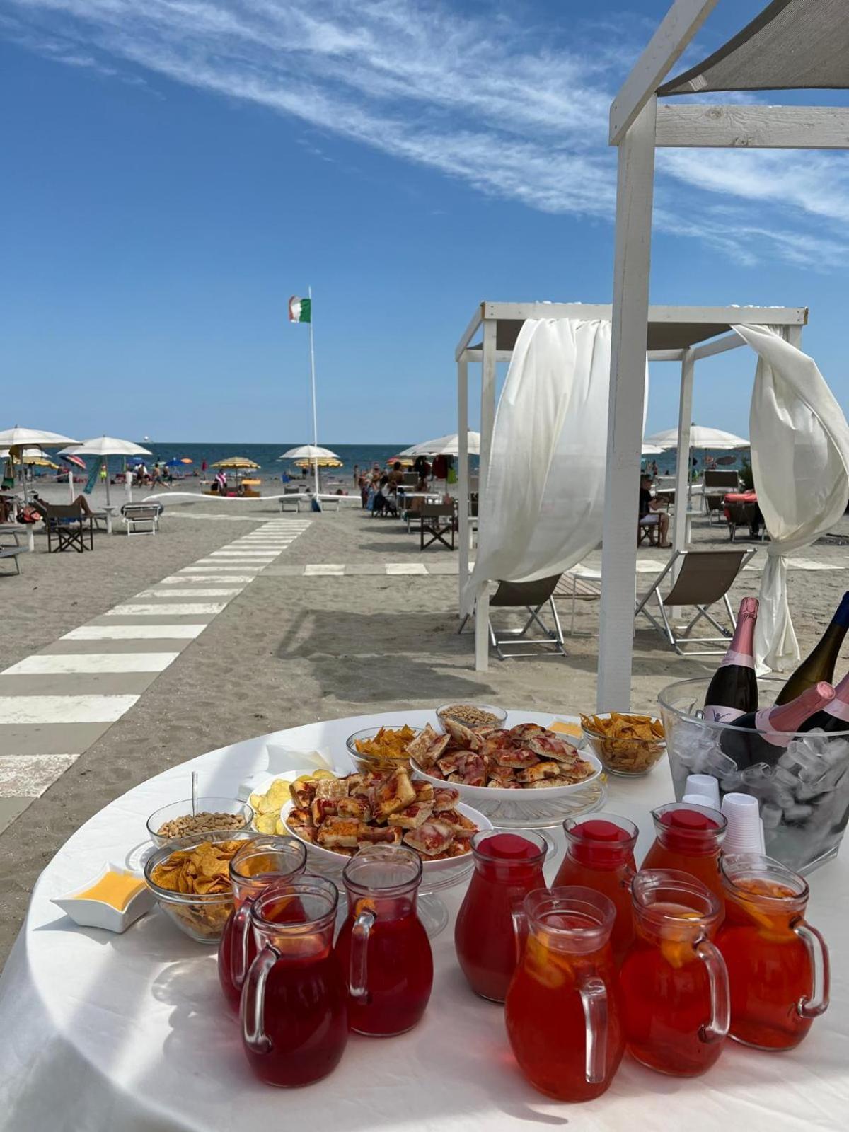 Hotel Stella - Casa Per Ferie Bellaria-Igea Marina Exteriér fotografie